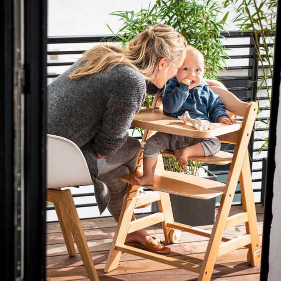 Hauck Highchair Alpha Move - in the value set incl. feeding board, Deluxe beige seat cushion and 2x silicone plates - Nature
