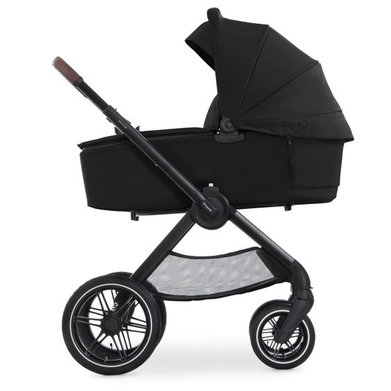 Hauck Kombi-Kinderwagen Walk N Care Air Set (mit Luftreifen) inkl. Babywanne, Sportsitz, Beindecke und Getränkehalter (bis 22kg belastbar) - Black