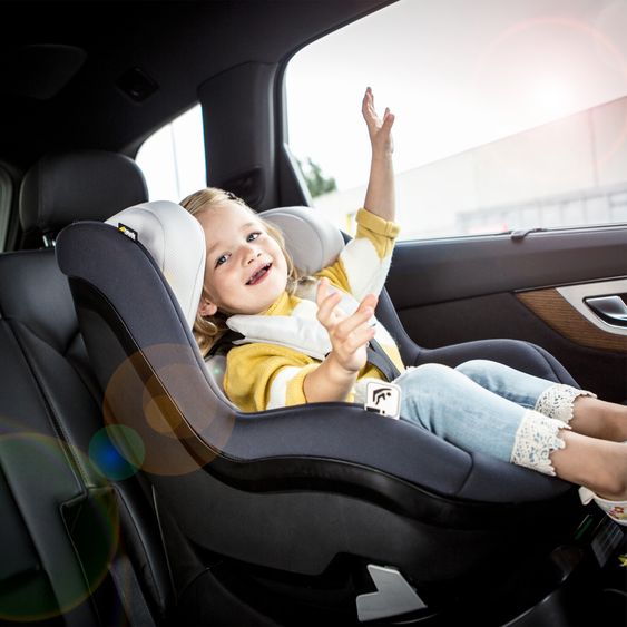 Hauck Reboard del seggiolino iPro Kids con base Isofix iPro Base e copertina estiva - i-Size (fino a 4 anni) con riduttore di seduta - Caviar