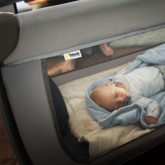 Hauck Travel cot Dream'n Play Plus (with side entry) - Grey
