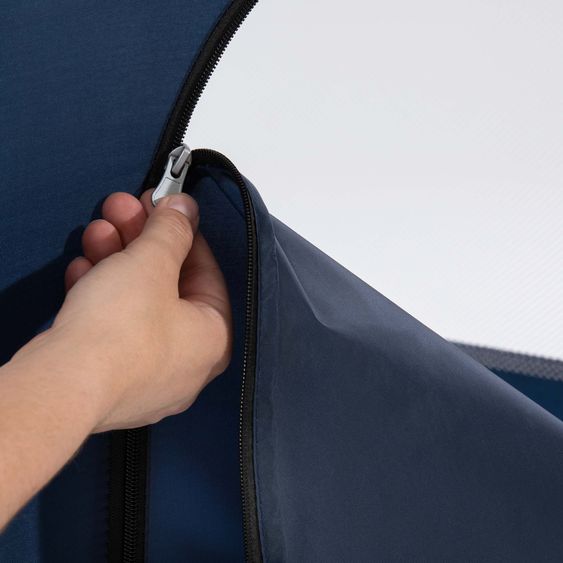 Hauck Reisebett Set Dream'n Play Plus inkl. Reisebett Matratze + 2 Spannbettlaken + Insektenschutz - Navy