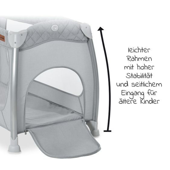 Hauck Reisebett Sparset Play N Relax Center inkl. Komfort Matratze, Einhang, Wickelauflage & Moskitonetz - Quilted Grey