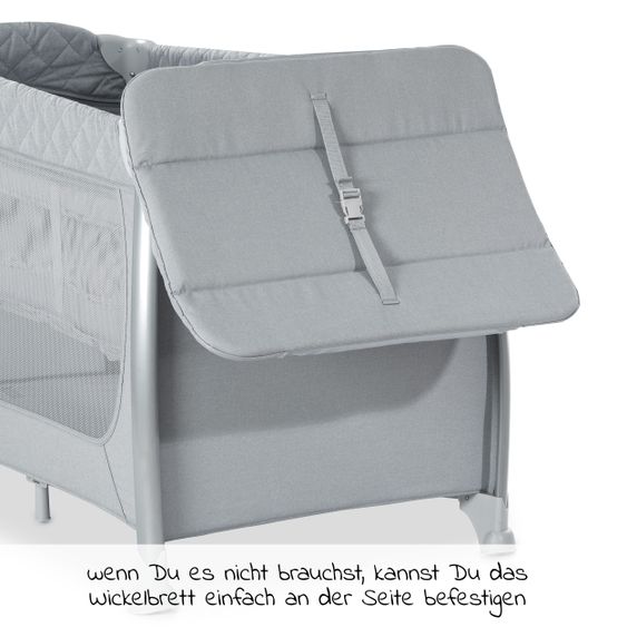 Hauck Reisebett Sparset Play N Relax Center inkl. Komfort Matratze, Einhang, Wickelauflage & Moskitonetz - Quilted Grey