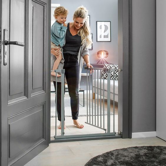 Hauck Stair guard Stop N Safe 2 (96 to 101 cm) incl. 21 cm extension - without drilling - Silver