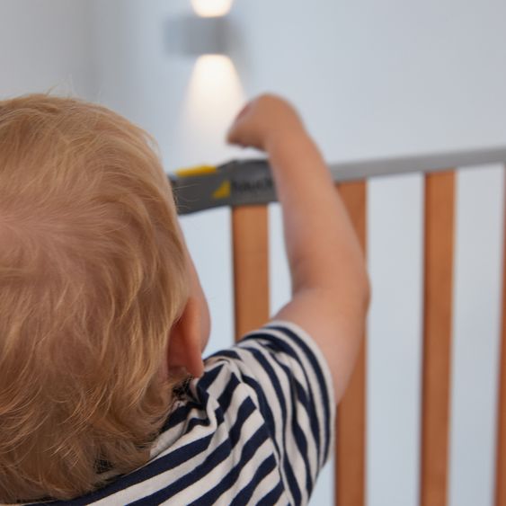 Hauck Door Guard / Stair Gate Woodlock 2 (75-80 cm) incl. 21 cm extension - Silver