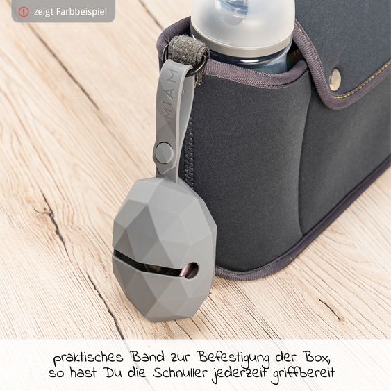 joie Babyschale i-Snug 2 i-Size ab Geburt-13 kg (40 cm-75 cm) inkl. Sitzverkleinerer nur 3,35 kg + GRATIS Autositz-Schutzunterlage + Silikon-Schnullerbox + Spieltier - Laurel