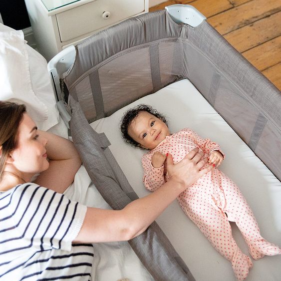 joie Reise- & Beistellbett Kubbie Sleep inkl. Matratze & Transporttasche - Wheat