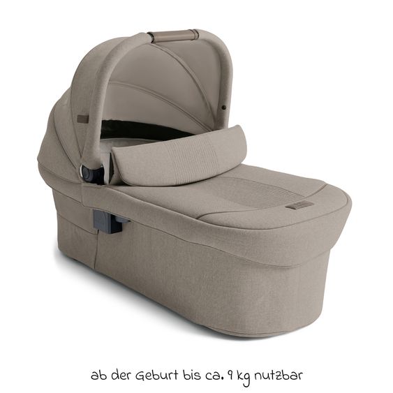 Joie Signature 2in1 Kombi-Kinderwagen-Set Versiti bis 22 kg mit Babywanne Ramble XL, Sportsitz, Liegeposition, Teleskopschieber,inkl.  Adapter, Regenschutz und Einkaufskorb - Sandstone
