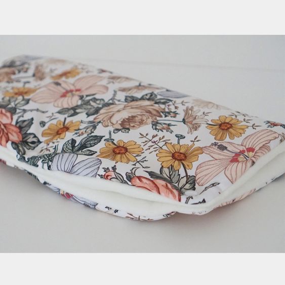 JONALEE. Handmuff / Handwärmer für Kinderwagen - Vintage Blumen