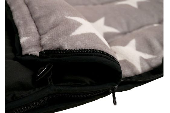 Kaiser Fleece-Fußsack Hoody für Babyschalen und Babywannen - Star Print - Schwarz