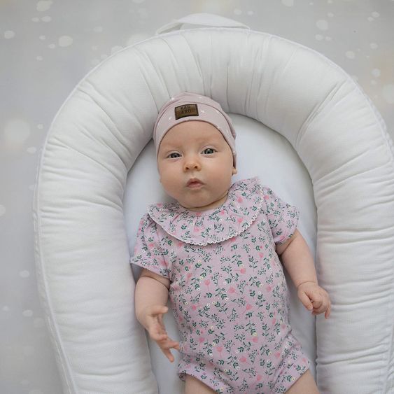 KinderConcept Babynest - Premium Velvet - Weiß