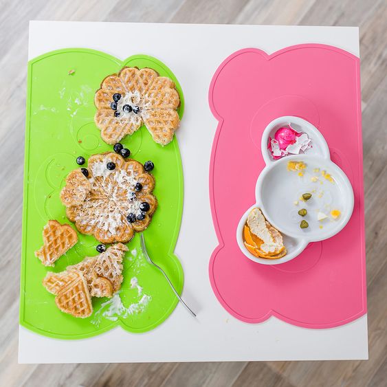 Kokolio Rutschfeste Tischunterlage für Essanfänger, BLW Tischset, Essunterlage, Malunterlage Little Panda - Pink