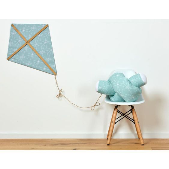 Kraftkids Bettschlange 140 cm - mit Diamantenkontur - Mint