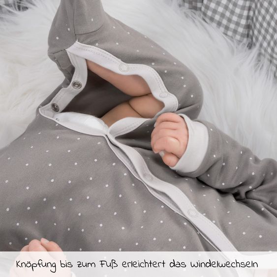 LaLoona 18-piece first baby set including 3 swaddling bodysuits, 2 rompers, 2 pyjamas, 2 first baby hats, 3 pairs of scratch mittens & 6 pairs of first baby socks - natural white - size 50/56