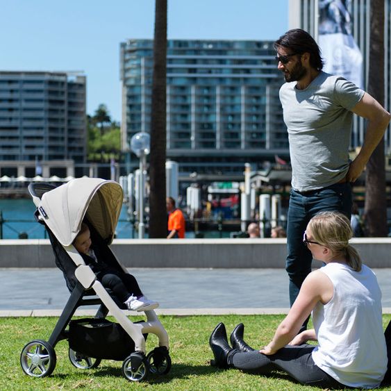 Larktale Buggy Chit Chat - Cottesloe Cream