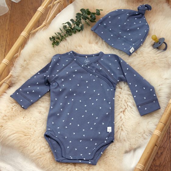 Lässig 6-tlg. Erstlings-Set aus Bio-Baumwolle - Wickelbody + Hose + Mütze + Socken - Triangle Blue - Gr. 50/56