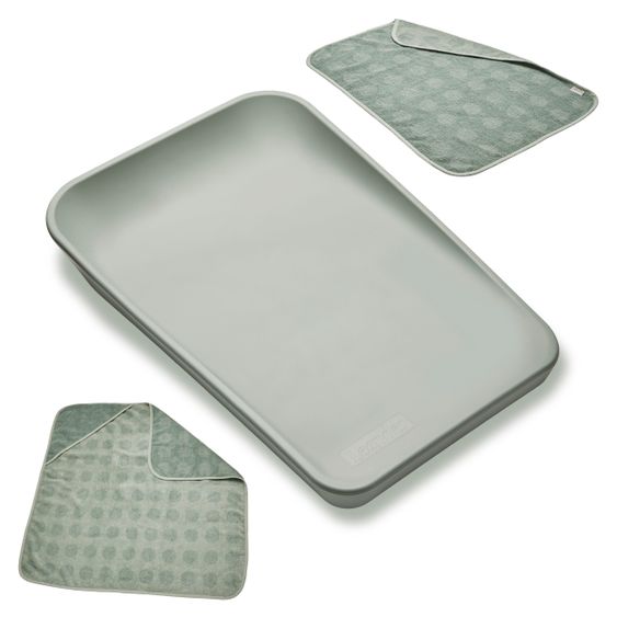 Leander Wickelauflage & Wickelkissen Set Matty abwischbar inkl. Auflage Topper und Kapuzen-Badetuch Hoodie - Sage Green