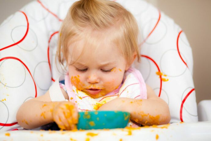 Baby Essen lernen