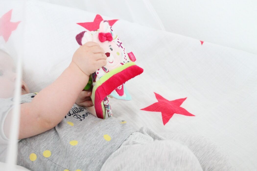 Amelie mit Soft Bilderbuch Baby Fehn