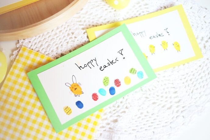 osterkarte basteln fingerabdruck diy karte motiv beispiel häschen grün und gelb
