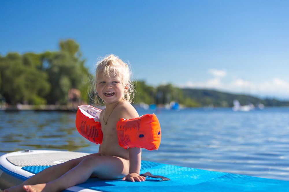 Regeln zum sicheren Baden für Dich und Dein Kind