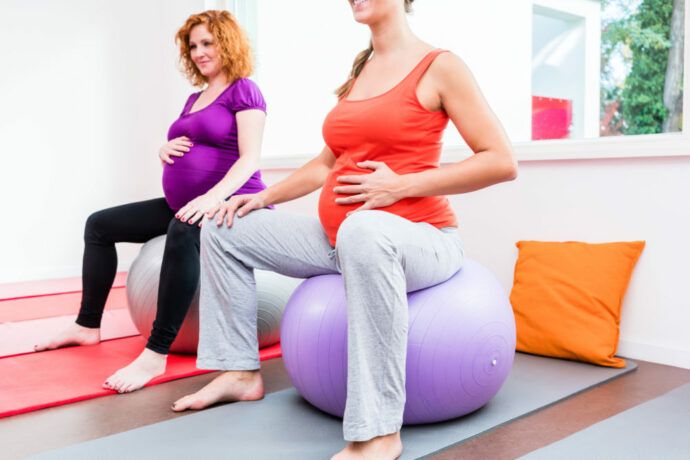 Schwangerschaftsgymnastik ab wann, Schwangerschaftsgymnastik zuhause, Übungen SSW Gymnastik, Schwangerschaftsgymnastik ab welcher SSW, 1. Trimester, 2. Trimester, 3. Trimester