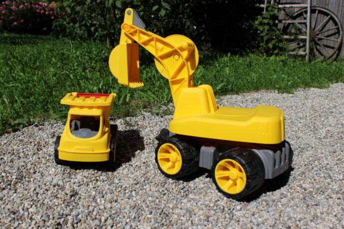BIG Bagger und Kipper