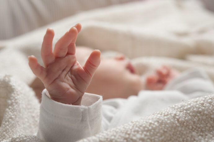baby kephalhämatom babykopf