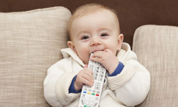 Mein Baby nimmt alles in den Mund - die orale Phase