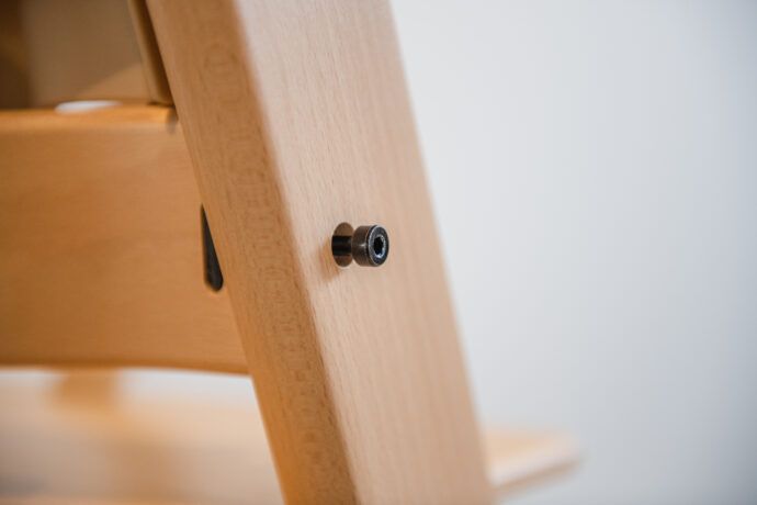 hochstuhl-vergleich-stokke-tripp-trapp-schraube-nicht-festgezogen
