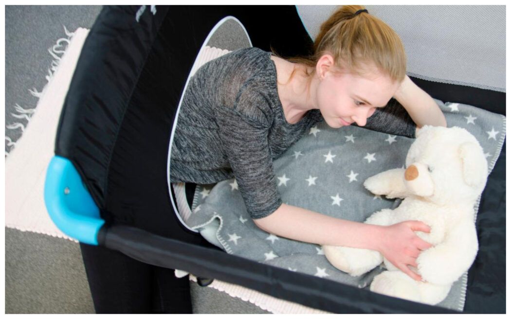Reisebett Test Hauck Sleep'n Go Plus. Prüfung auf Komfort für Eltern und Baby