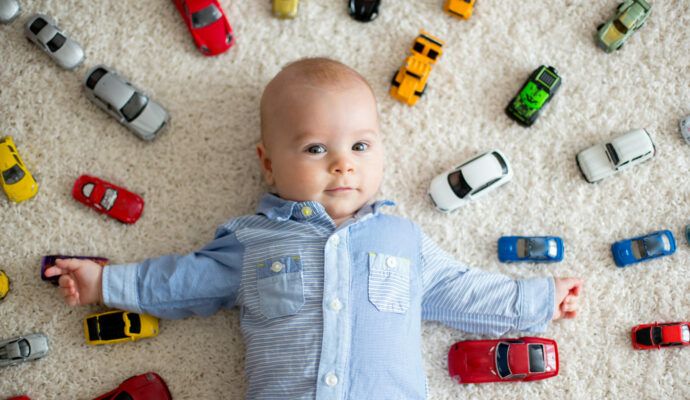 Baby wie viel Spielzeug, wie viel Spielzeug braucht Kind