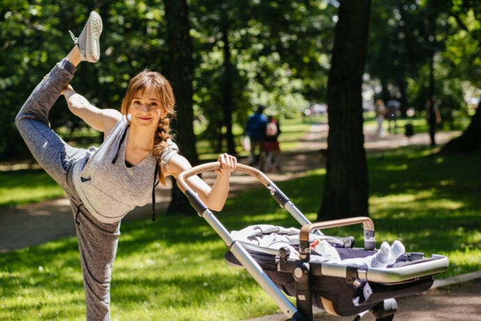 Sport mit Baby, fit mit Baby, Buggyfit Laufmamalauf fitdankbaby kangatraining