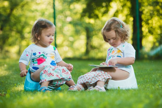 töpfchen oder toilettensitz, wc-sitz für kinder, trocken werden, töpfchentraining, windelfrei, toilettentrainer