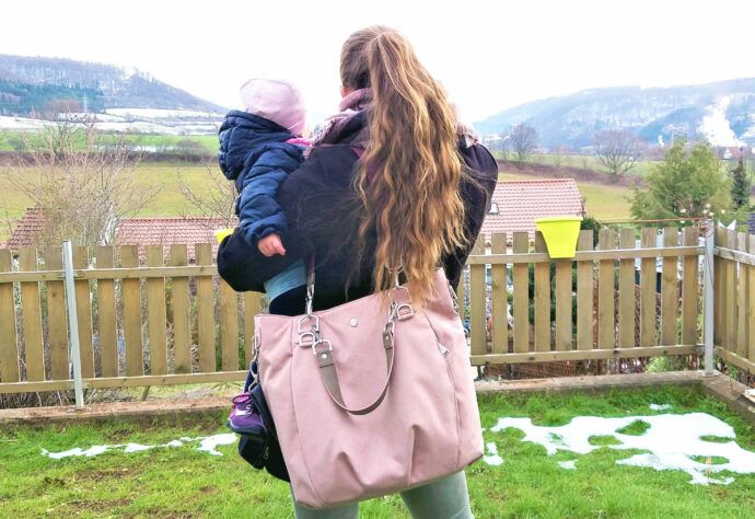 Test Lässig Wickeltasche Green Label Mix 'n Match Bag - Rose Tragefoto