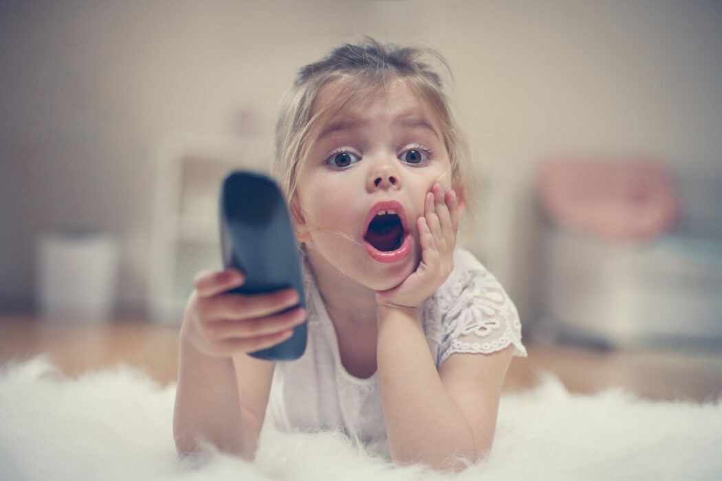 Wie lange darf ein Kind fernsehen, Kinder fernsehen