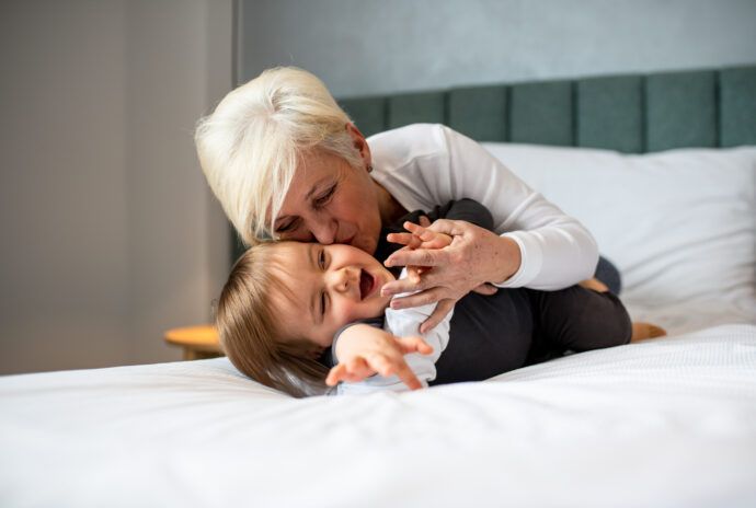 kind schlaeft woanders auswaerts uebernachten