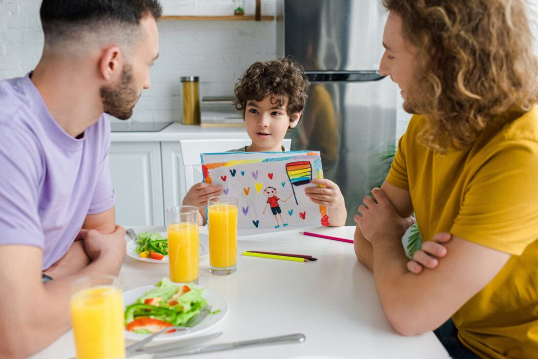 regenbogen familie gay eltern schwul