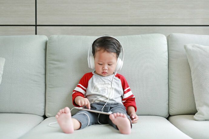 medien kinder konsum tablet smartphone tv fernseher handy