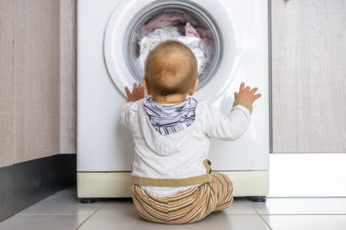 Babykleidung waschen