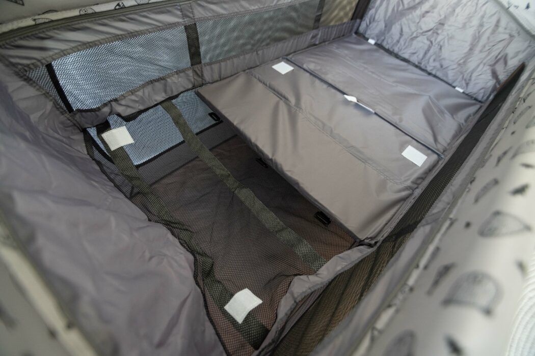 hauck-reisebett-sleep-n-play-center-neugeborenen-einhang-matratze-klettverschluesse