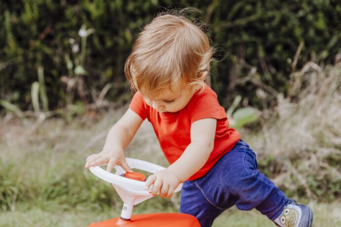 rutschauto baby rutschfahrzeug ab wann test vergleich
