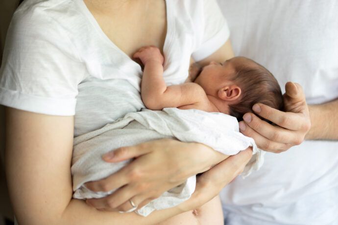 stillen infos, stillen ja oder nein, stillen oder nicht, stillen klappt nicht, soll ich stillen, baby stillen, neugeborenes stillen, aufs stillen vorbereiten