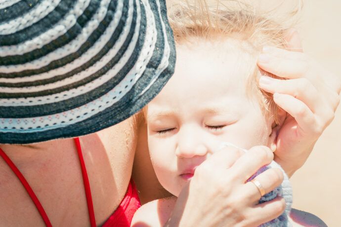 sonnenstich bei kindern und babys
