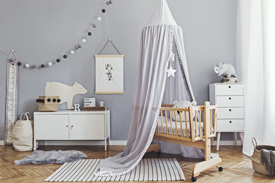 Babyzimmer einrichten Junge Grau Sterne