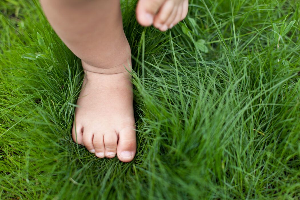 frühförderung baby zuhause, baby fördern im alltag, baby fördern tipps, baby fördern ohne kurse