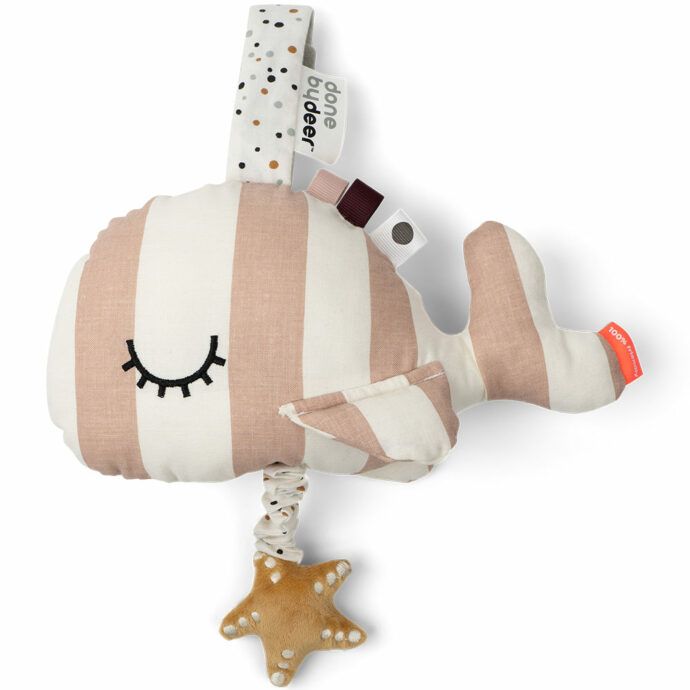 spieluhr baby test mit wally wal kuscheltier der marke done by deer