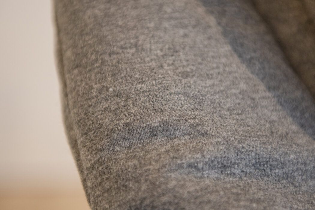 hauck bouncer premium stoff jersey charcoal nahaufnahme