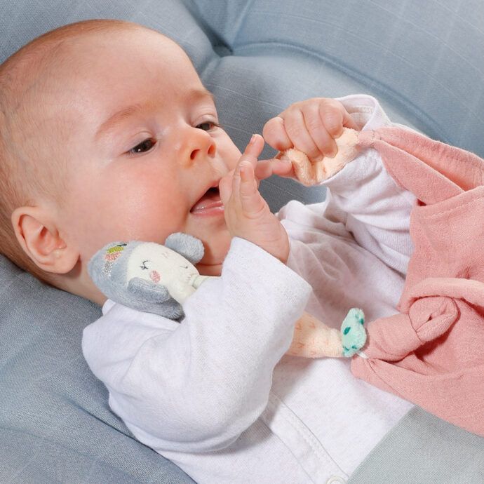 babyspielzeug 3 monate schmusetuch fehn meerjungfrau