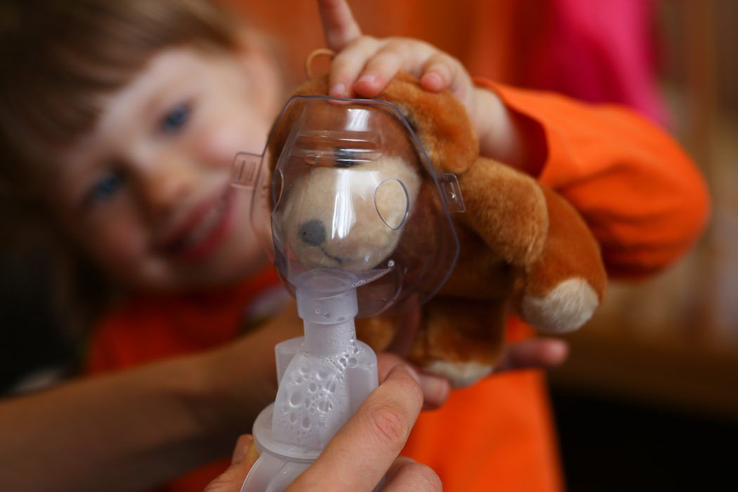 baby inhalieren tipp kuscheltier zuerst